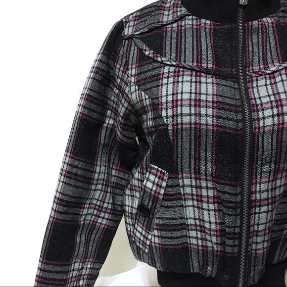🆕Pink & Gray Plaid Bomber Style Coat/Jacket - Picture 7 of 8